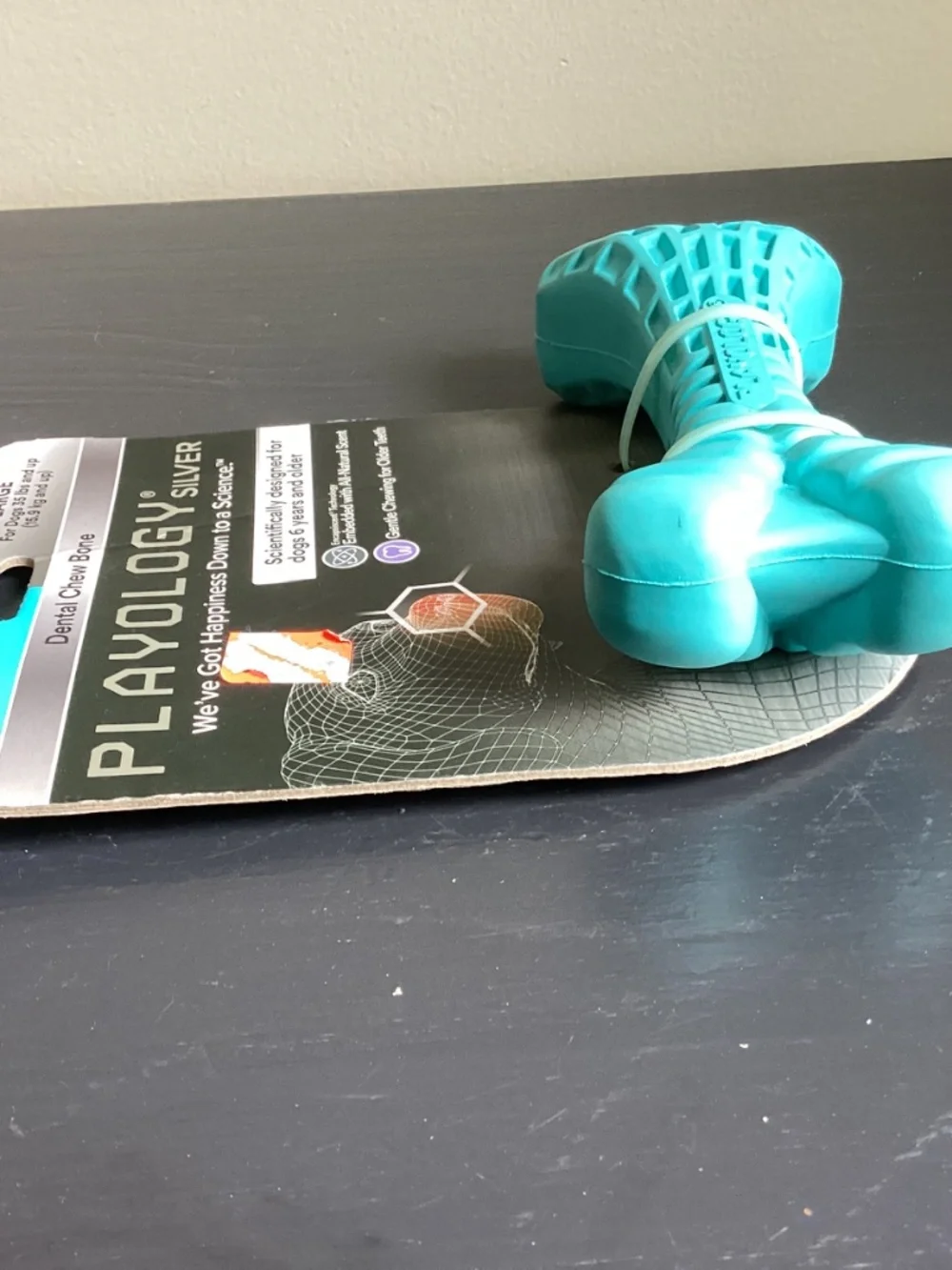NWT PLAYOLOGY Dental Chew Bone 35lbs and up Peanut Butter Scented